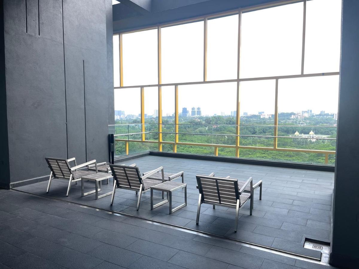 Opus Residences Warisan Merdeka By C&C Fortune Kuala Lumpur Exterior photo